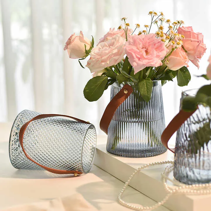طاولة زخرفية برعم أنيقة صغيرة حديثة بسيطة - Modern Simple Small Elegant Bud Decorative Table Hot
