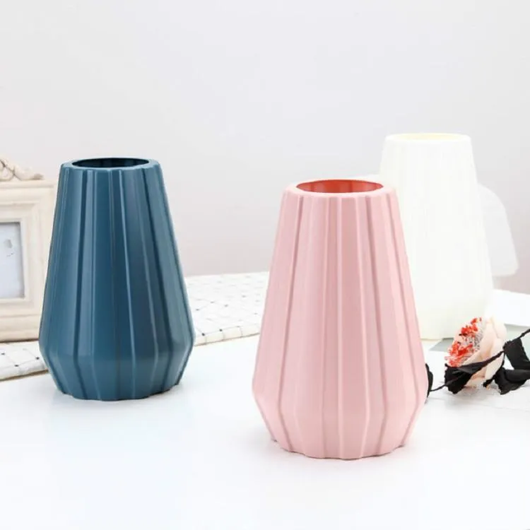 2-Piece Plastic Vase | For Creative Flower Arrangements | Blue
