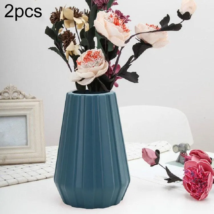2-Piece Plastic Vase | For Creative Flower Arrangements | Blue