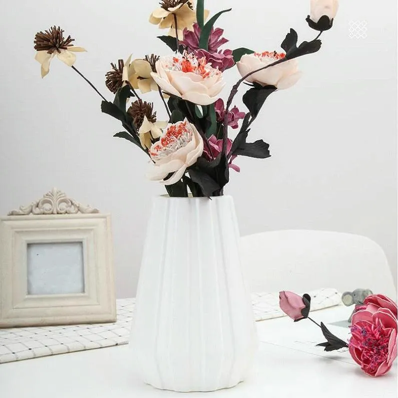 2-Piece Plastic Vase | For Creative Flower Arrangements | Blue