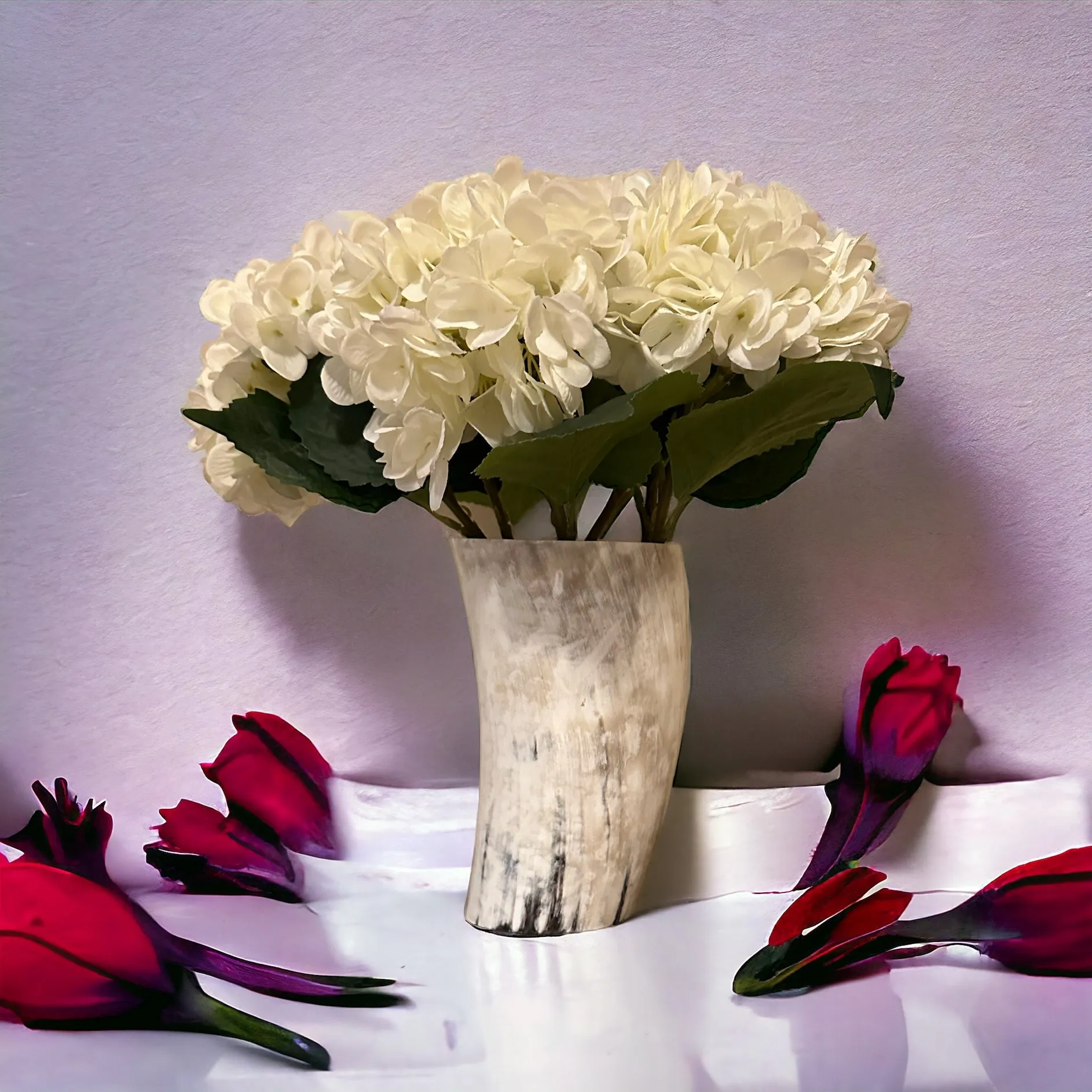 ANKOLE COW HORN VASE OR PLANTER  - LIGHT