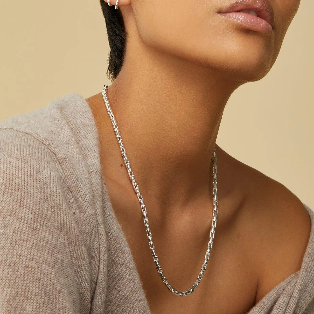 Constance Chain Necklace (Silver)