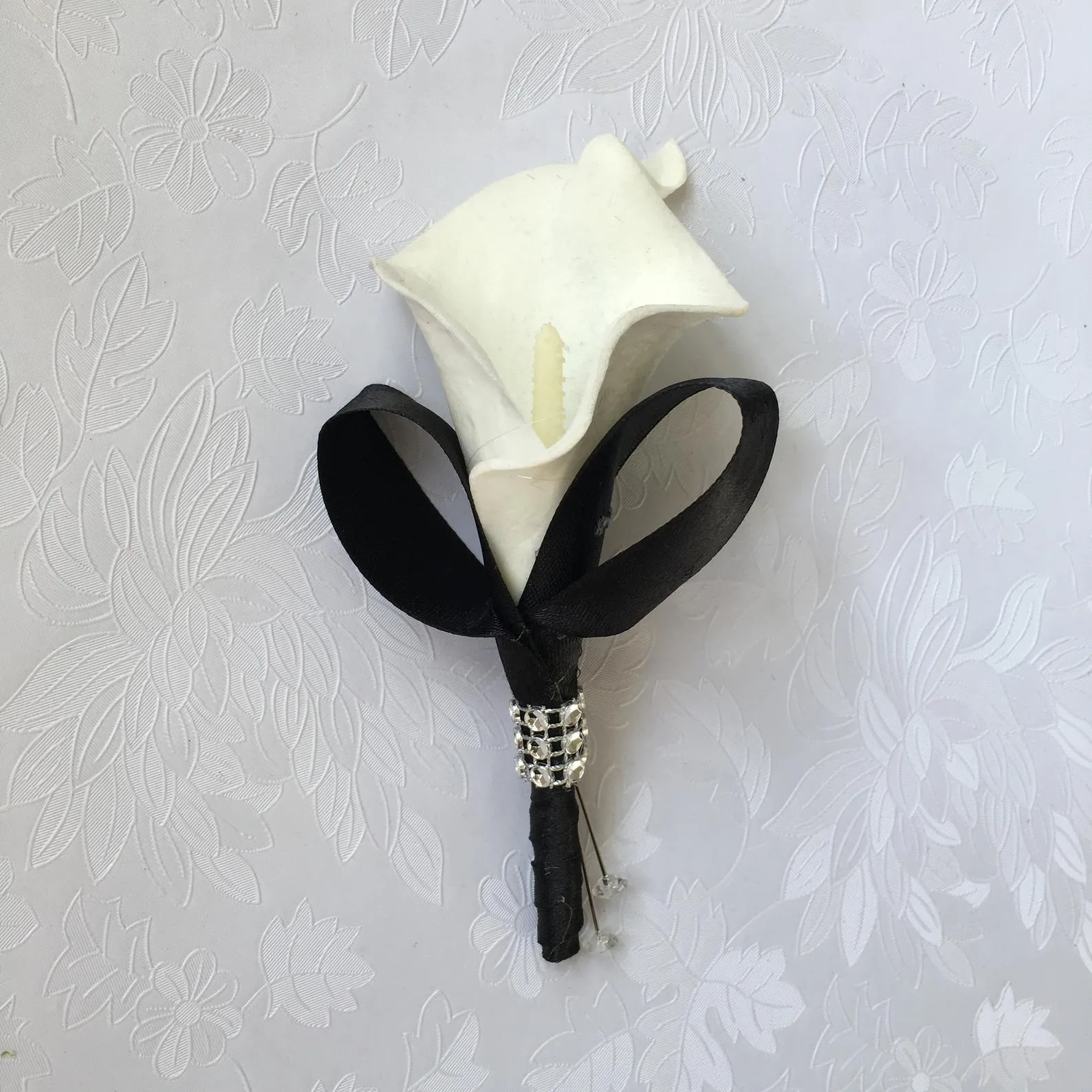 White Calla Lily Wedding Boutonniere for Best Man Groom